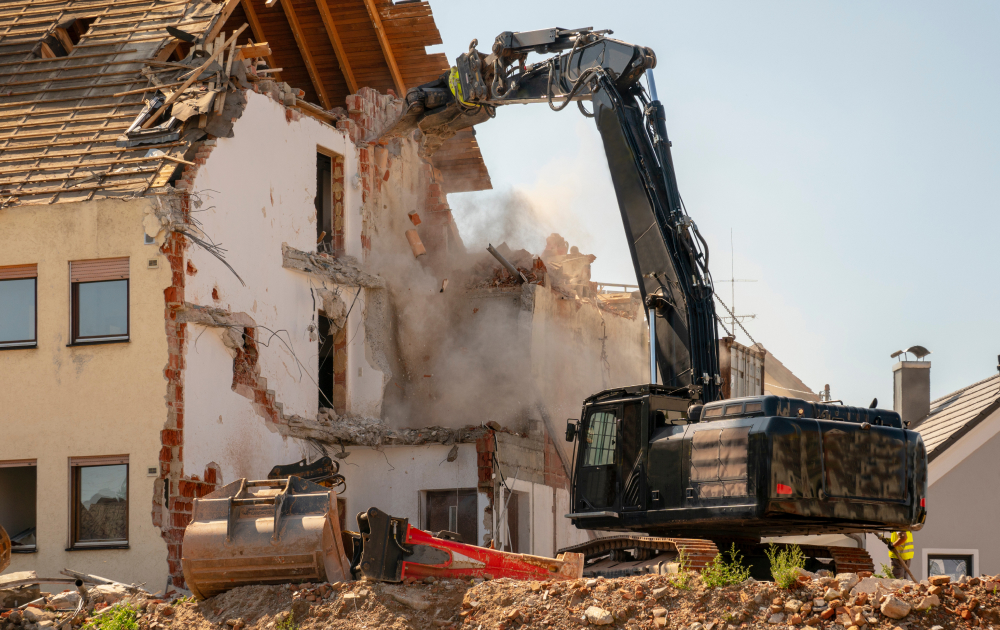 建物の種類・構造・規模を問わず、幅広い解体工事に対応